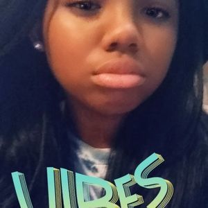 Meet your Posher, Zakiya